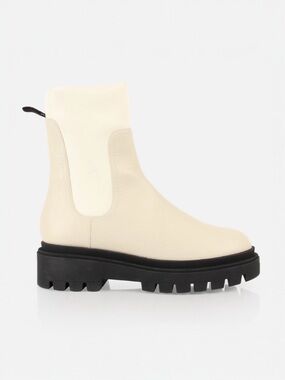 POPPY BARLEY • Three Season Boot in Oatmeal